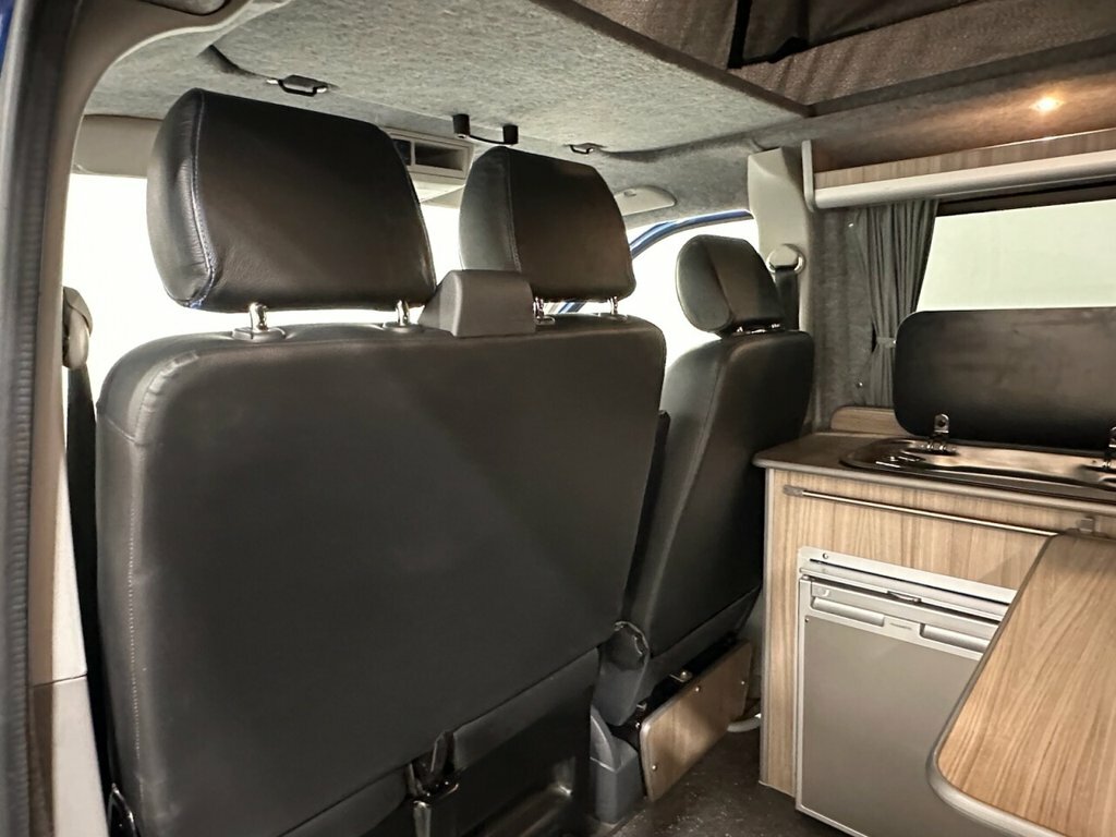 Volkswagen Transporter 2.0 Tdi Bmt 180Ps Highline Lwb 5 Seater Kombi Van White #15