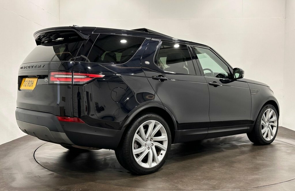 Land Rover Discovery 3L First Edition Black #4