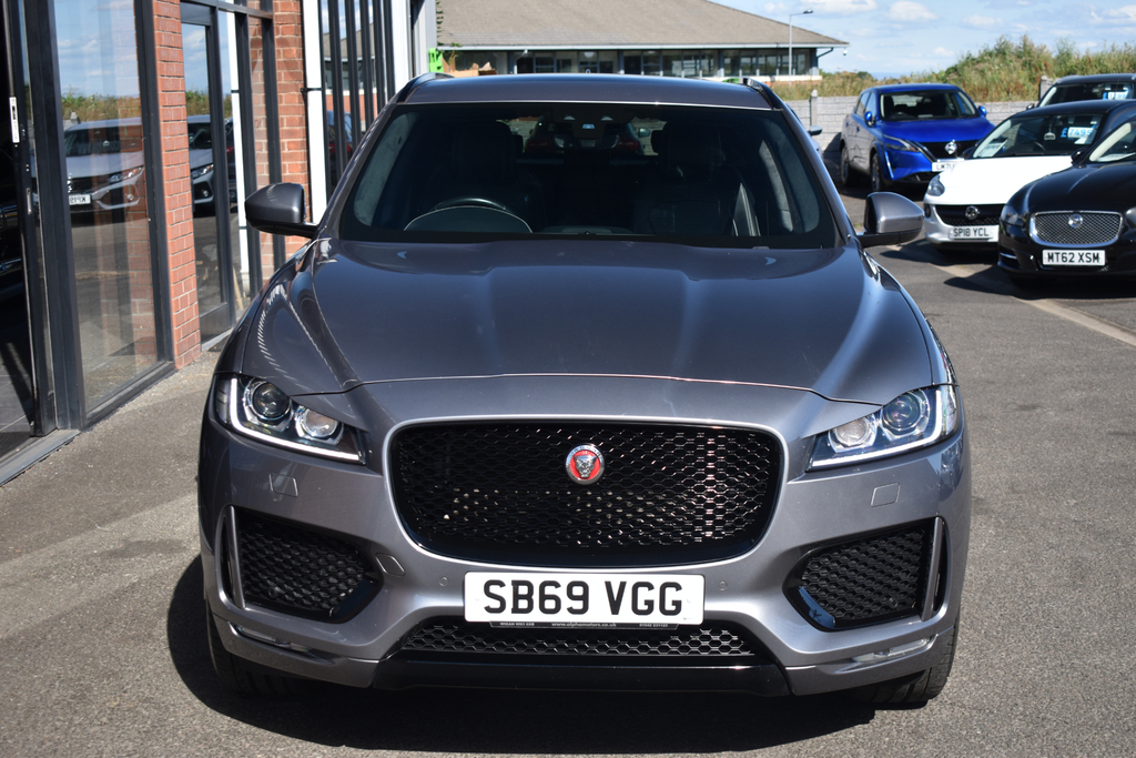 Jaguar F-Pace 2.0 D180 Chequered Flag Suv Awd Eu Grey #3