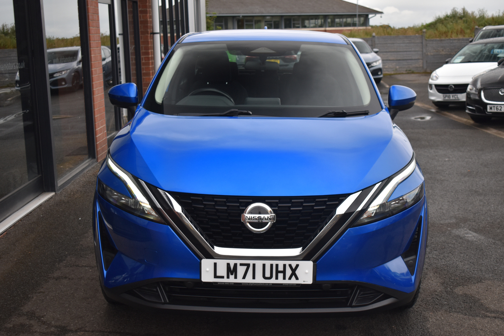 Nissan Qashqai Hatchback Blue #3