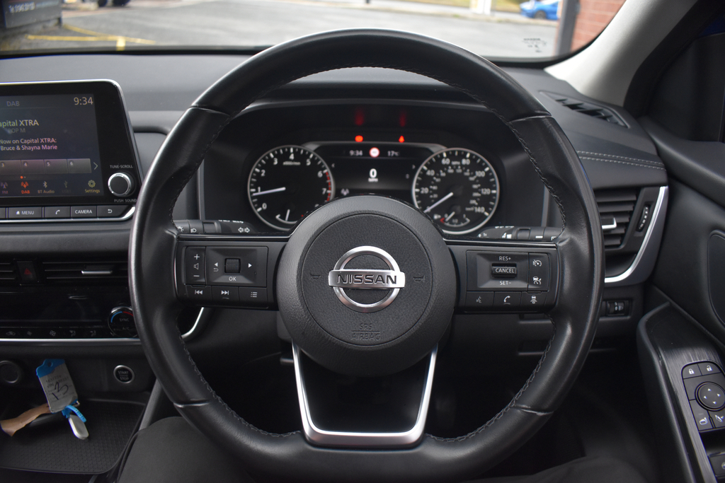 Nissan Qashqai Hatchback Blue #47