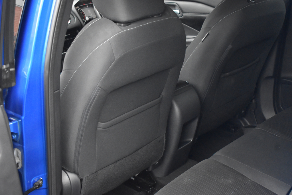 Nissan Qashqai Hatchback Blue #38