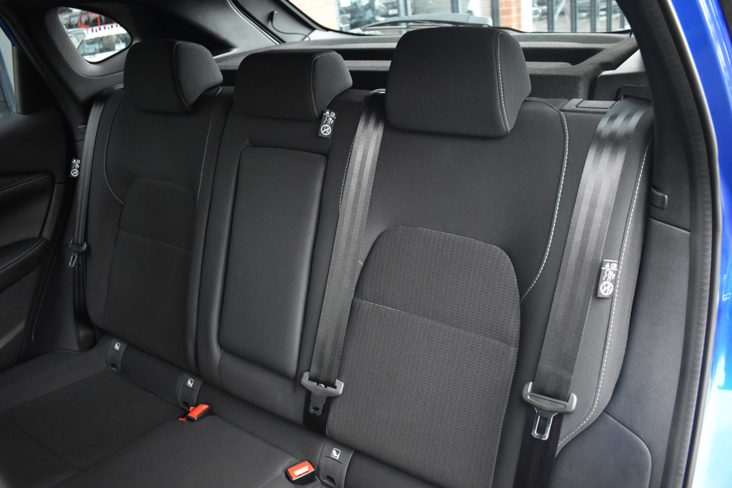 Nissan Qashqai Hatchback Blue #39