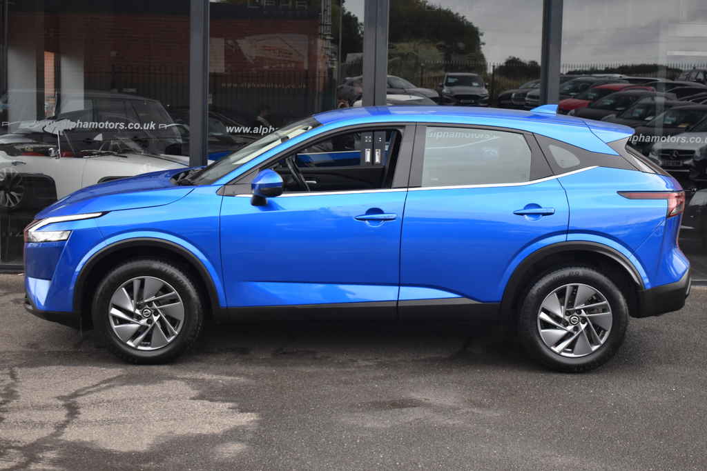 Nissan Qashqai Hatchback Blue #13