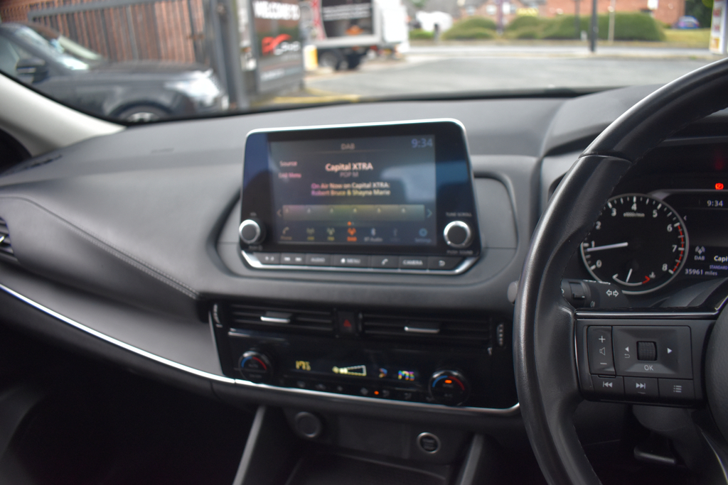 Nissan Qashqai Hatchback Blue #54