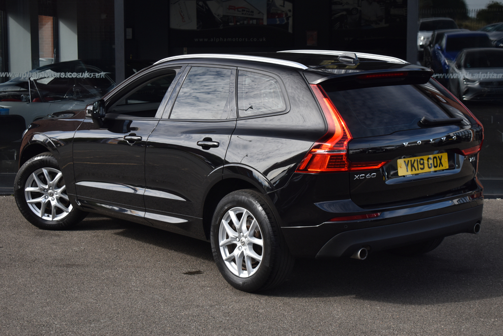 Volvo XC60 2.0 T5 Momentum Suv Awd Euro 6 S Black #2