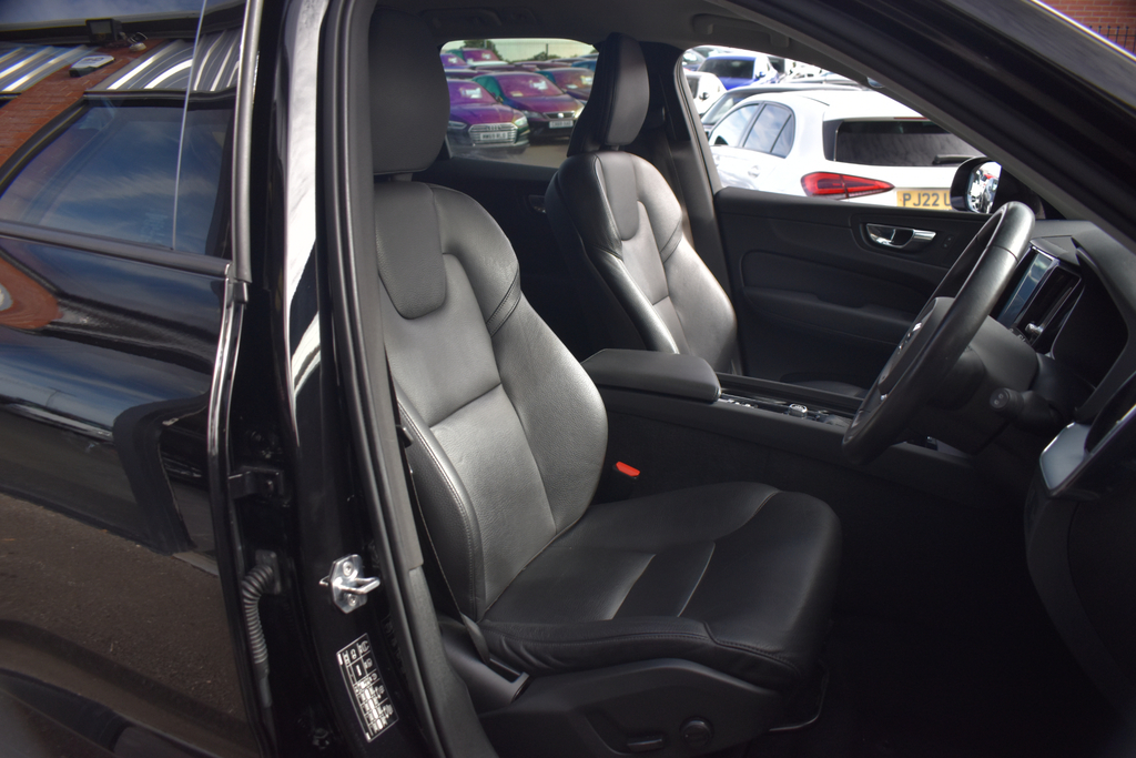 Volvo XC60 2.0 B5 Mhev Inscription Pro Suv Hybrid Silver #16