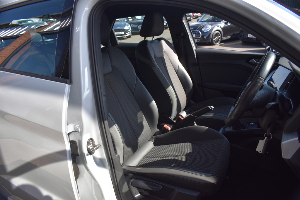 Audi A1 1.4 Tfsi Sport Sportback S Tronic 125 Silver #7