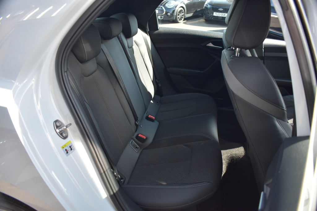 Audi A1 1.4 Tfsi Sport Sportback S Tronic 125 Silver #29