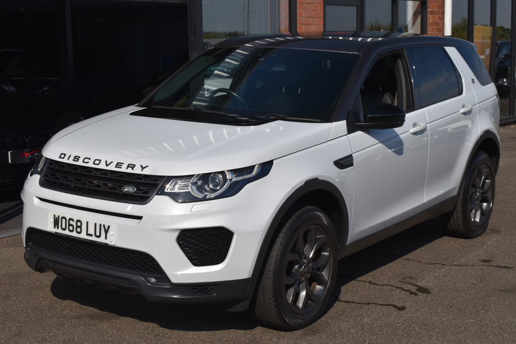 Land Rover Discovery Sport 2.0 Td4 180 Hse Black  #16