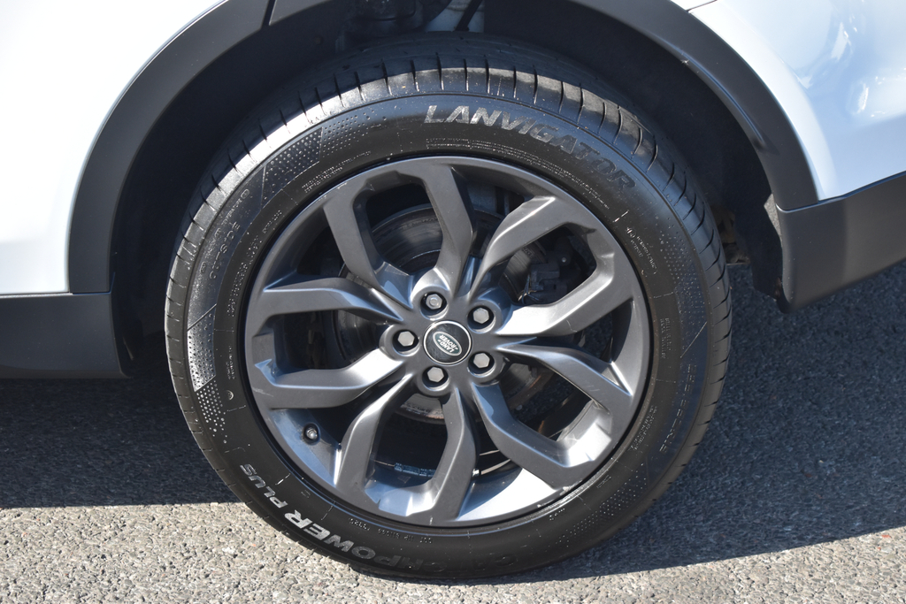 Land Rover Discovery Sport 2.0 Td4 180 Hse Black  #73