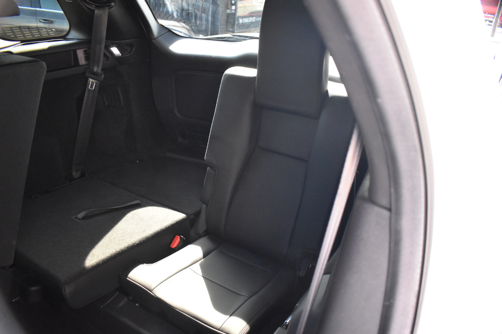 Land Rover Discovery Sport 2.0 Td4 180 Hse Black  #43