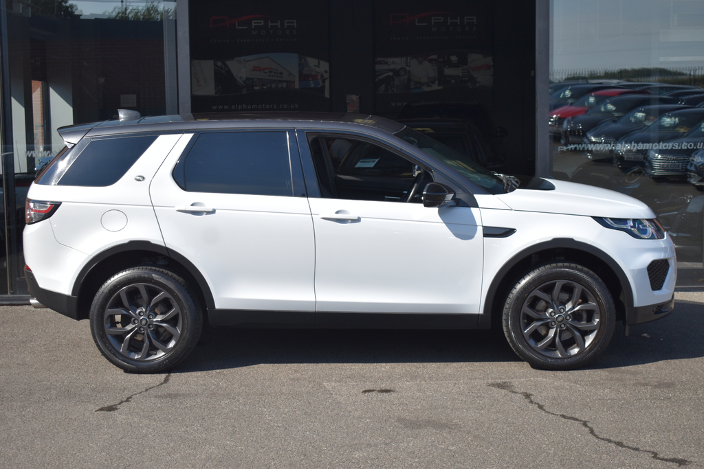 Land Rover Discovery Sport 2.0 Td4 180 Hse Black  #12