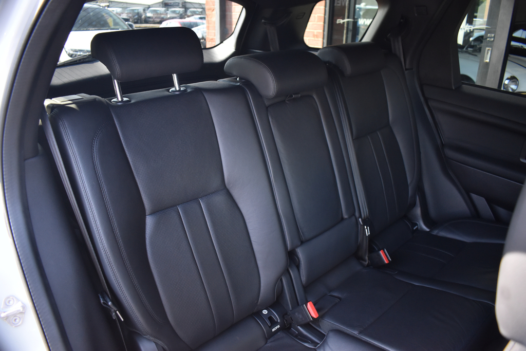 Land Rover Discovery Sport 2.0 Td4 180 Hse Black  #30