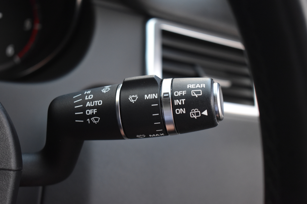 Land Rover Discovery Sport 2.0 Td4 180 Hse Black  #57