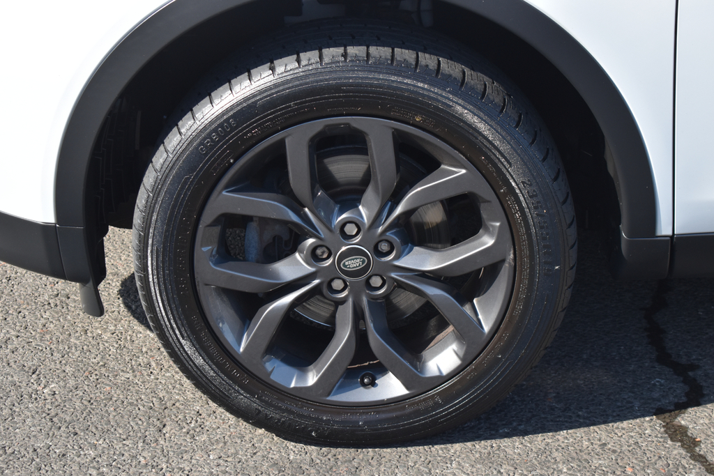 Land Rover Discovery Sport 2.0 Td4 180 Hse Black  #72