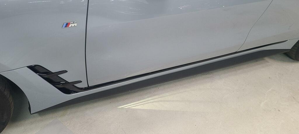 BMW i4 40 83.9Kwh M Sport Gran Coupe Ed Blue #55