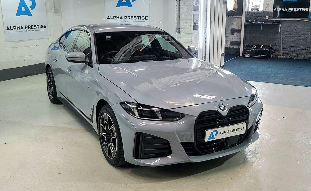 BMW i4 40 83.9Kwh M Sport Gran Coupe Ed Blue #8