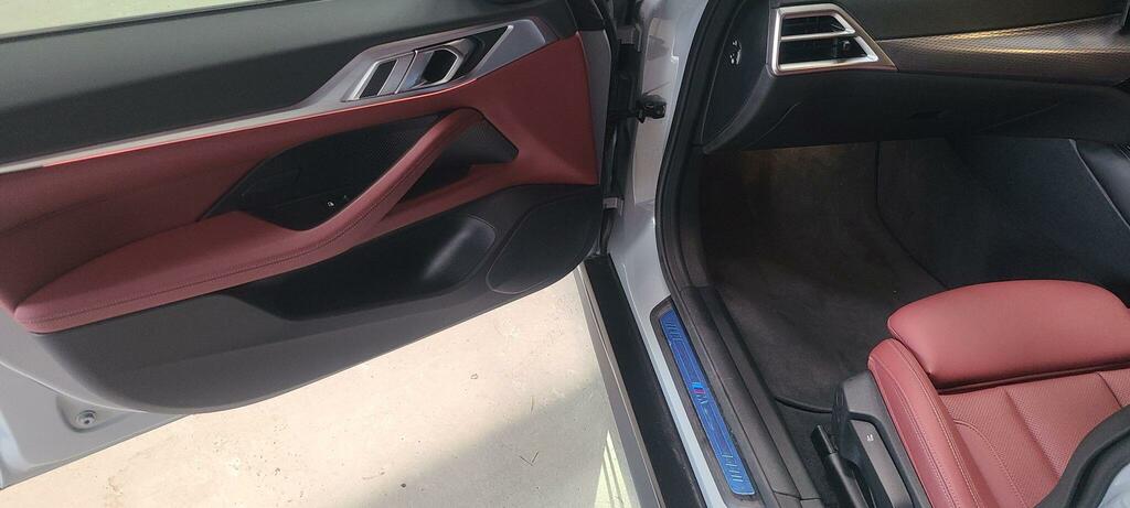 BMW i4 40 83.9Kwh M Sport Gran Coupe Ed Blue #33