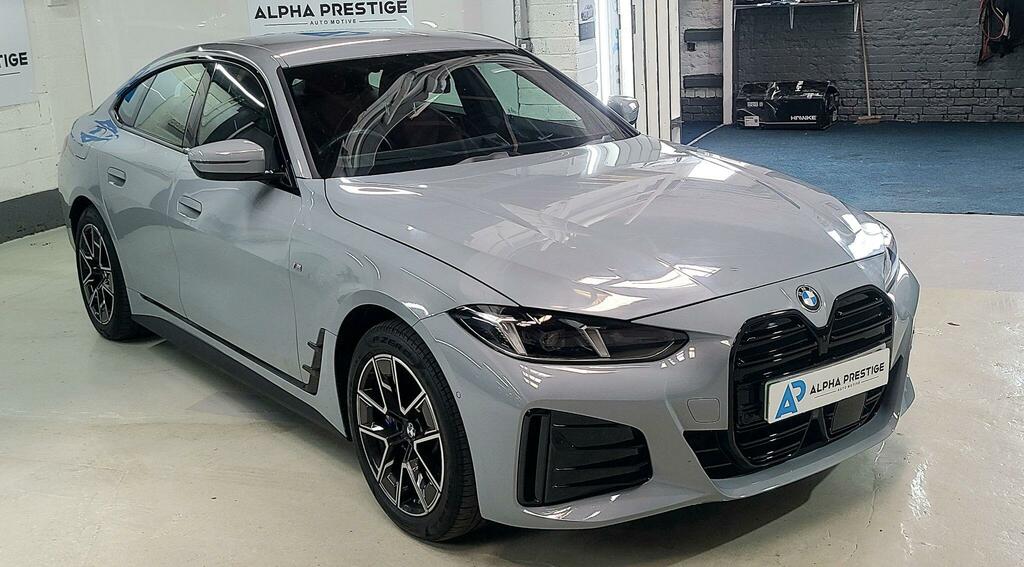 BMW i4 40 83.9Kwh M Sport Gran Coupe Ed Blue #11
