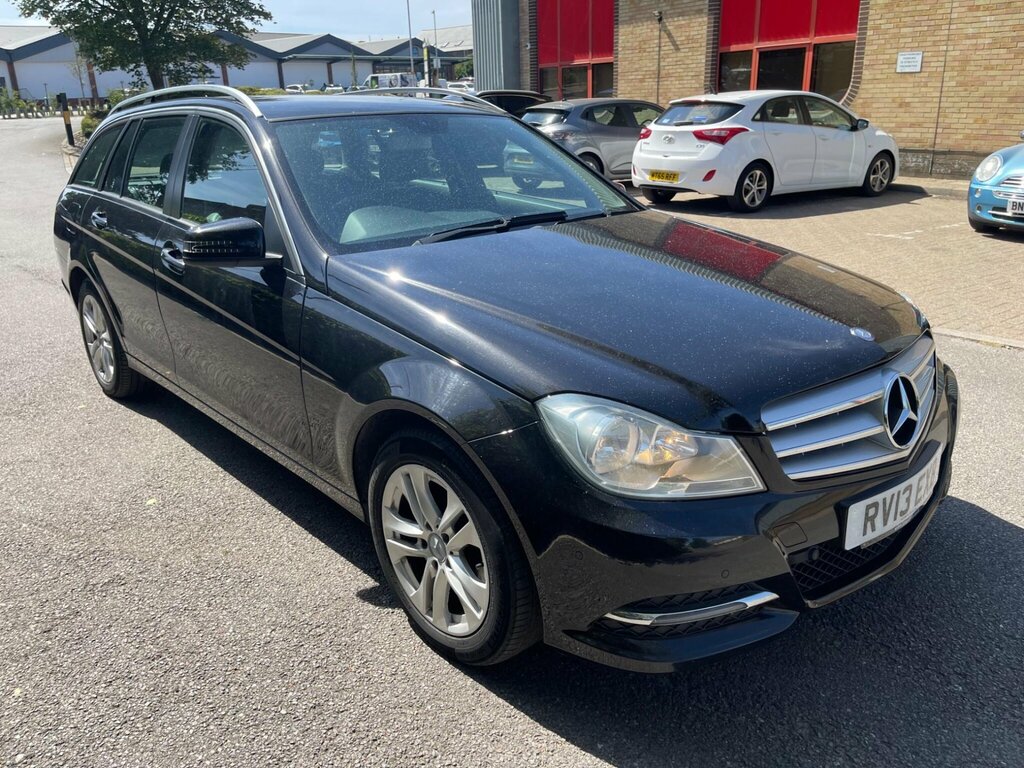 Mercedes-Benz C Class 2.1 C200 Cdi Blueefficiency Executive Se G-tronic Black #2