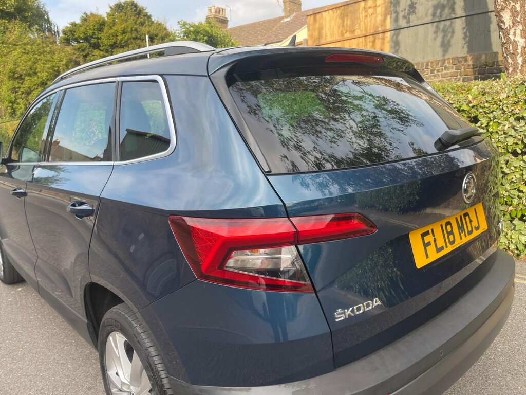 Skoda Karoq 1.5 Tsi Sel Dsg Estate Silver #39
