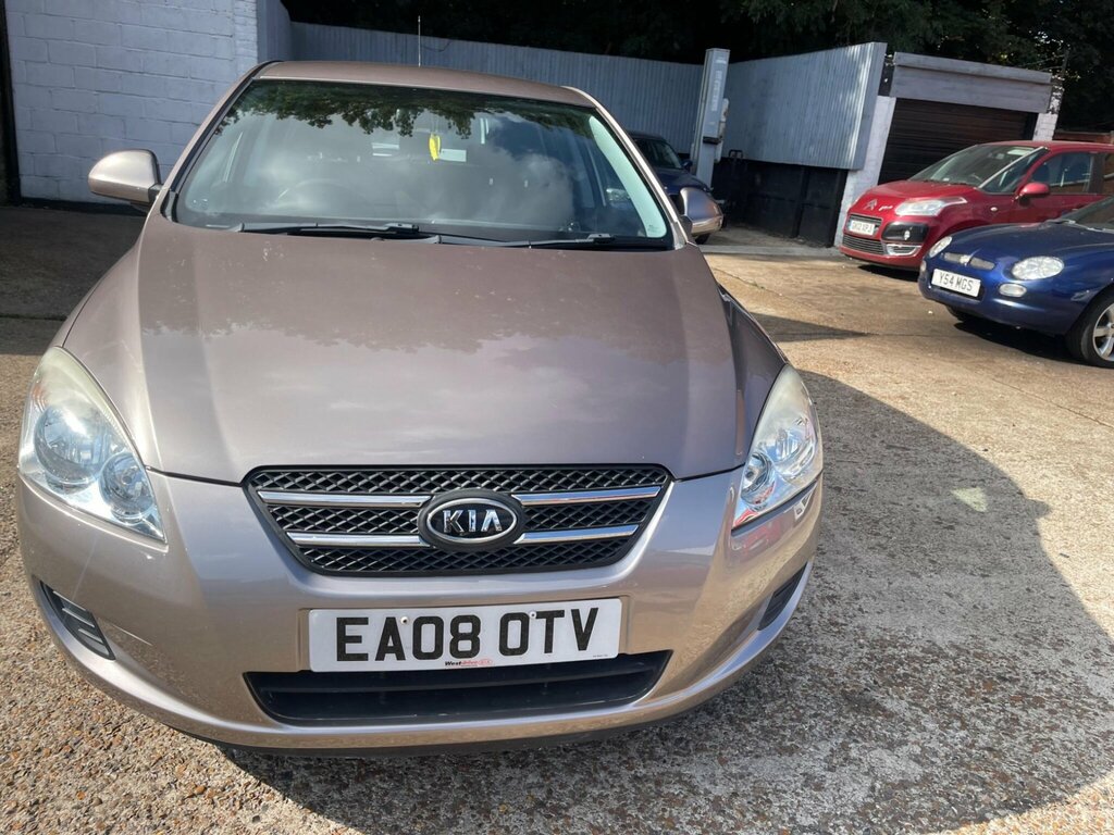 Kia Ceed  Blue #6
