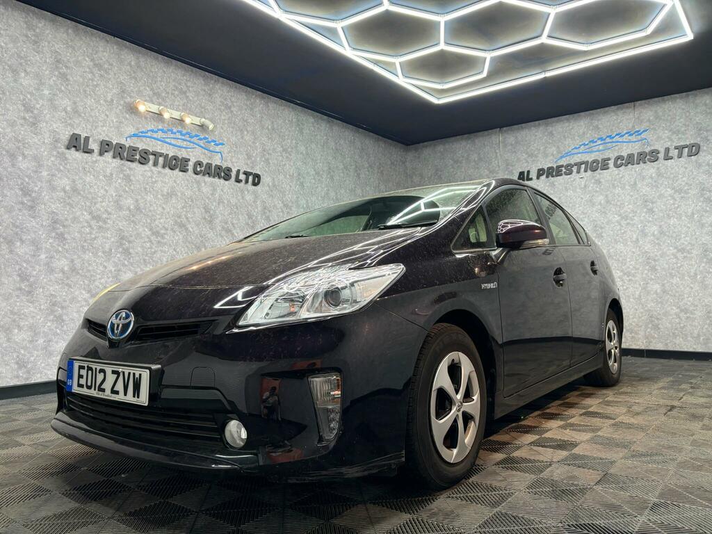 Toyota Prius 1.8 Vvt-h T3 Cvt Euro 5 Ss Red