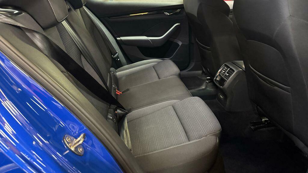Skoda Octavia Se Technology Blue #6