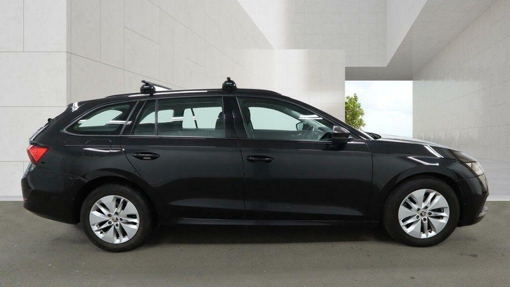 Skoda Octavia Se Technology Black #5
