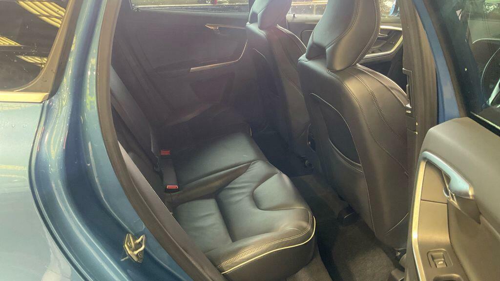 Volvo XC60 2.0 D4 R-design Lux Nav Euro 6 Ss Grey #10