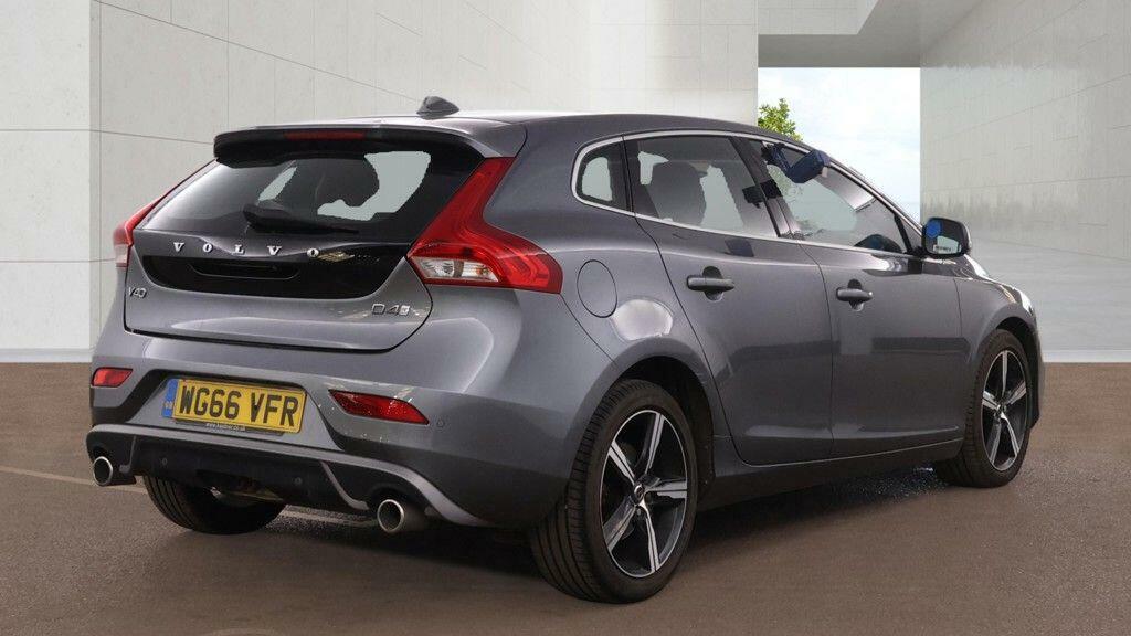 Volvo V40 R-design Nav Plus Grey #2