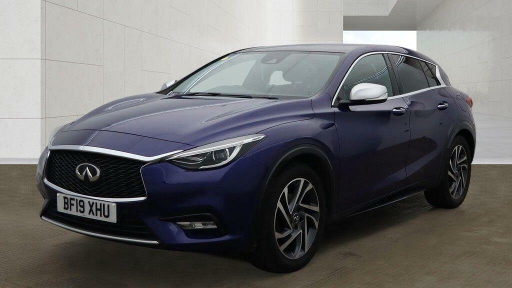 Infiniti Q30 Luxe Blue