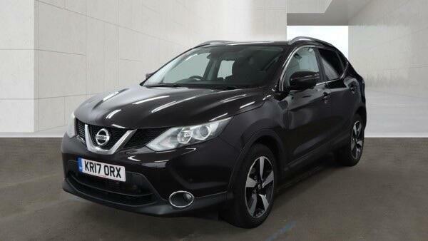 Nissan Qashqai N-connecta Black