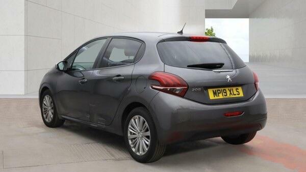 Peugeot 208 Signature Grey #5