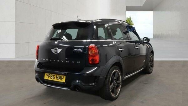 Mini Countryman Cooper S Black #2