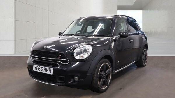 Mini Countryman Cooper S Black