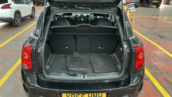 Mini Countryman Countryman Cooper Business D Red #13