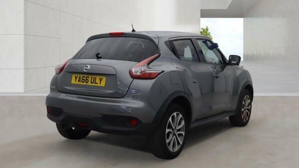 Nissan Juke Tekna Grey #2