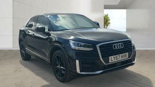 Audi Q2 S Line Black #3