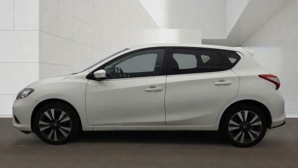 Nissan Pulsar N-tec White #5