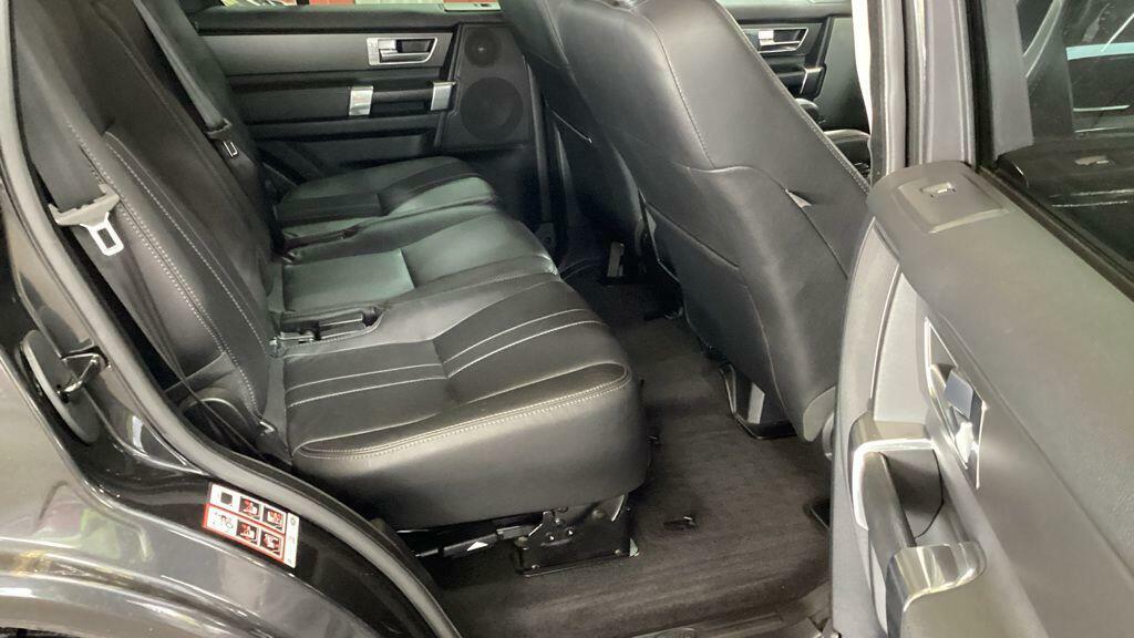 Land Rover Discovery 4 Se Tech Grey #3