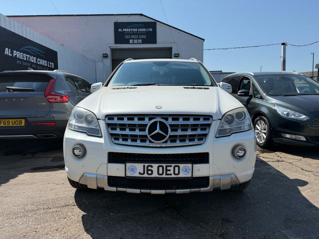 Mercedes-Benz M Class Sport White #6