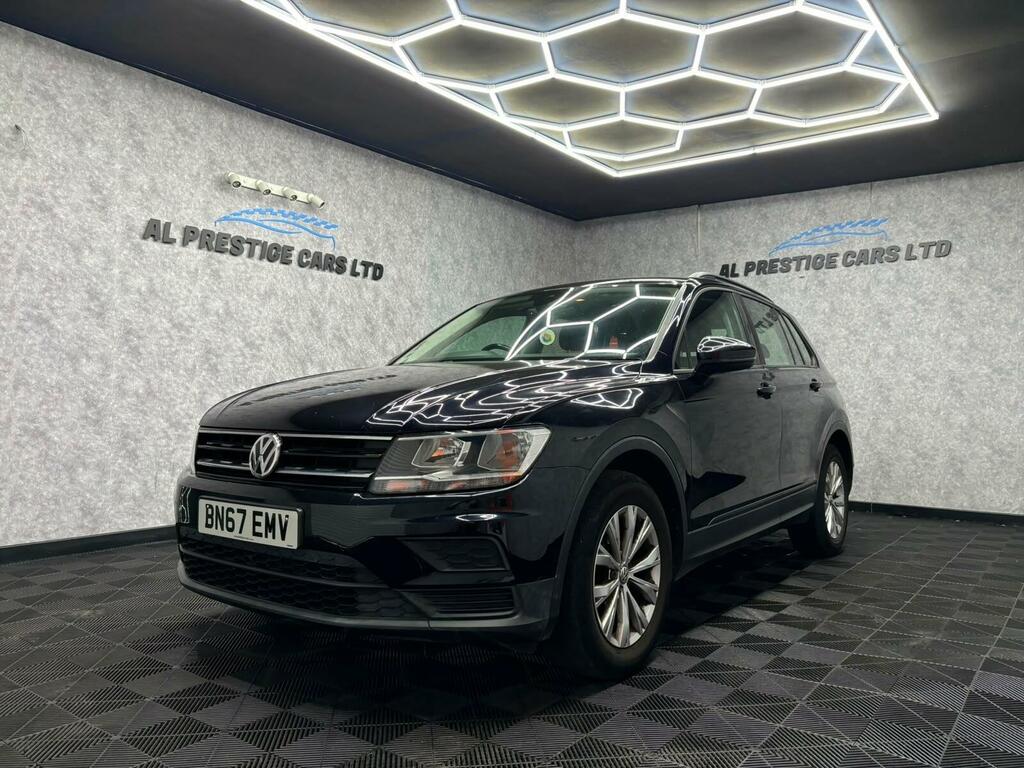 Volkswagen Tiguan S Black