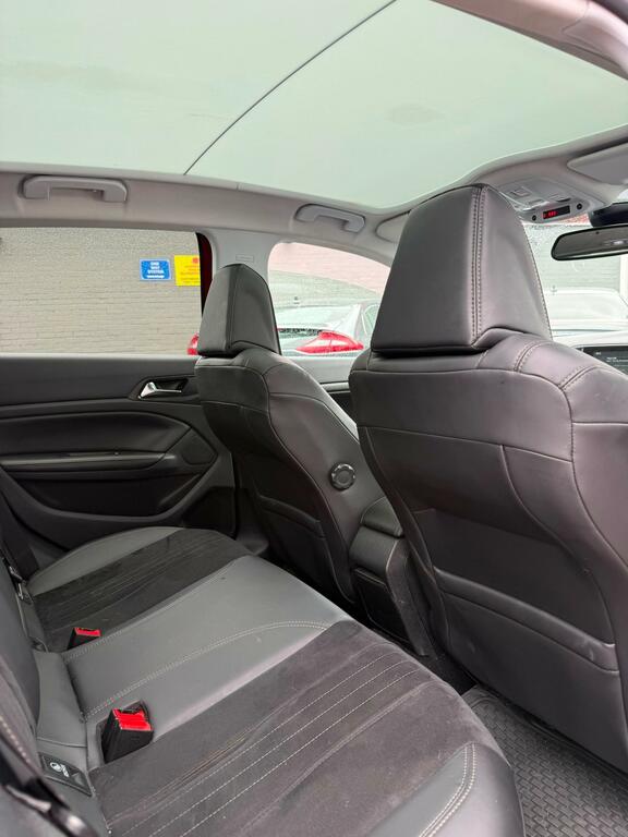 Peugeot 308 1.6 E-hdi Feline Euro 5 Ss Red #6