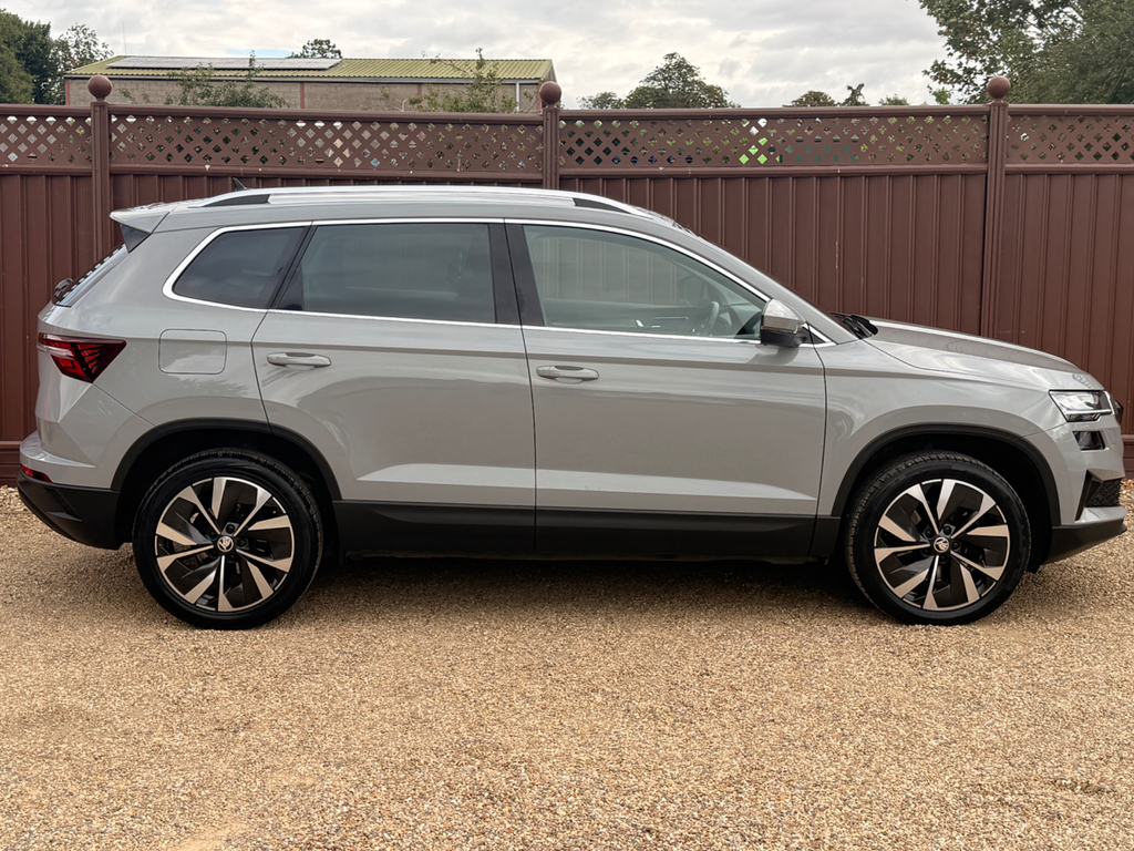 Skoda Karoq 1.5 Tsi Act Se L Suv Euro 6 Ss GU72ECZ #3
