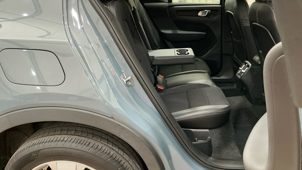 Volvo XC40 1.5 T3 Momentum Suv Euro 6 Ss #3
