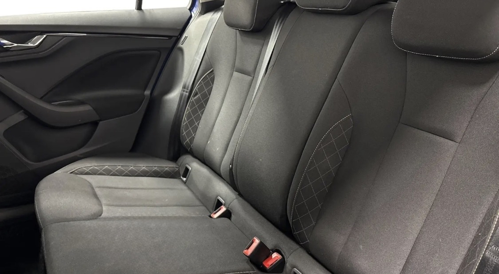 Skoda Kamiq 1.0 Tsi Se Suv Dsg Euro 6 Ss 110 Ps #4