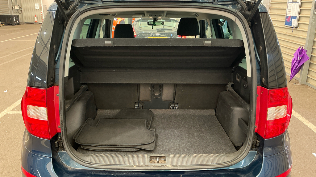 Skoda Yeti 1.2 Tsi 110Ps Se Drive 5-Dr Grey #10