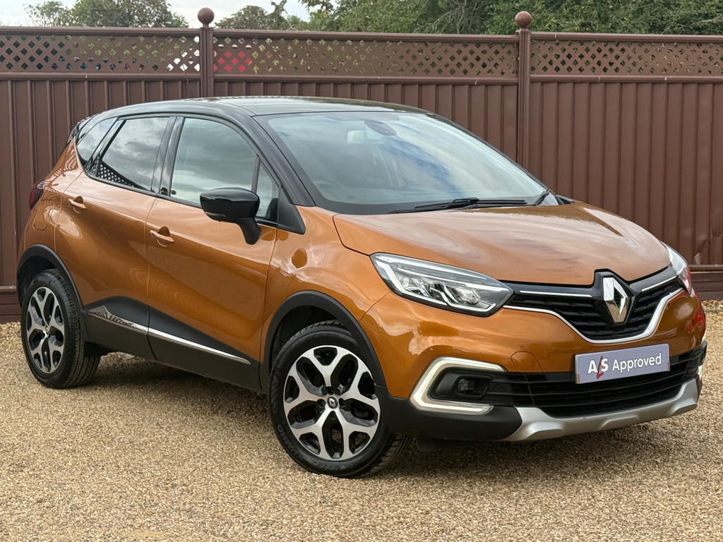 Renault Captur 0.9 Tce Energy Signature X Nav Suv Manu Black